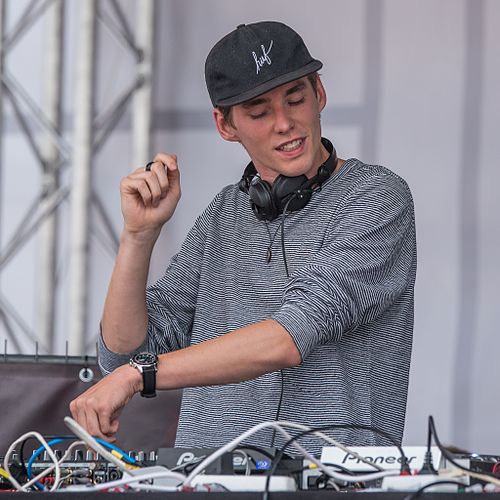 Lost Frequencies