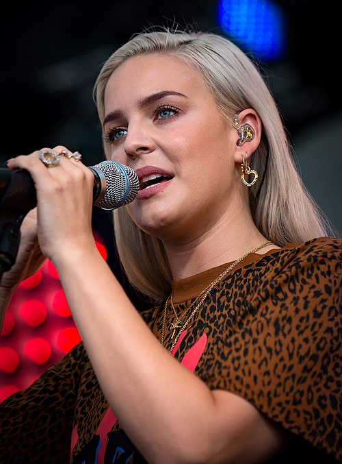 Anne Marie