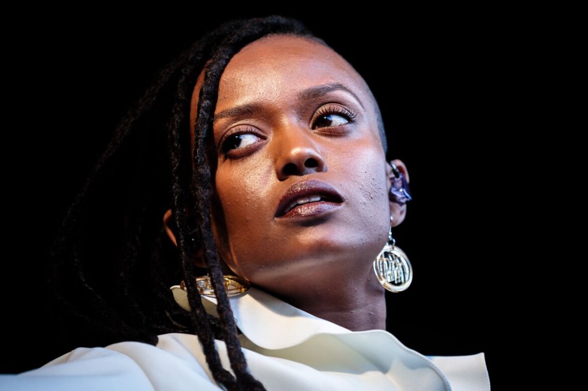 Kelela 1